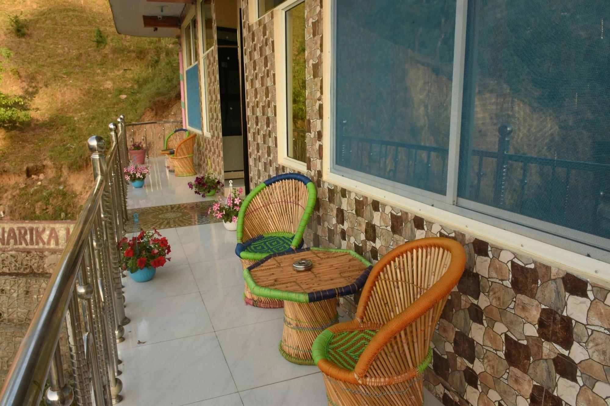 Dwarika Hotel Dwarahat Exterior photo