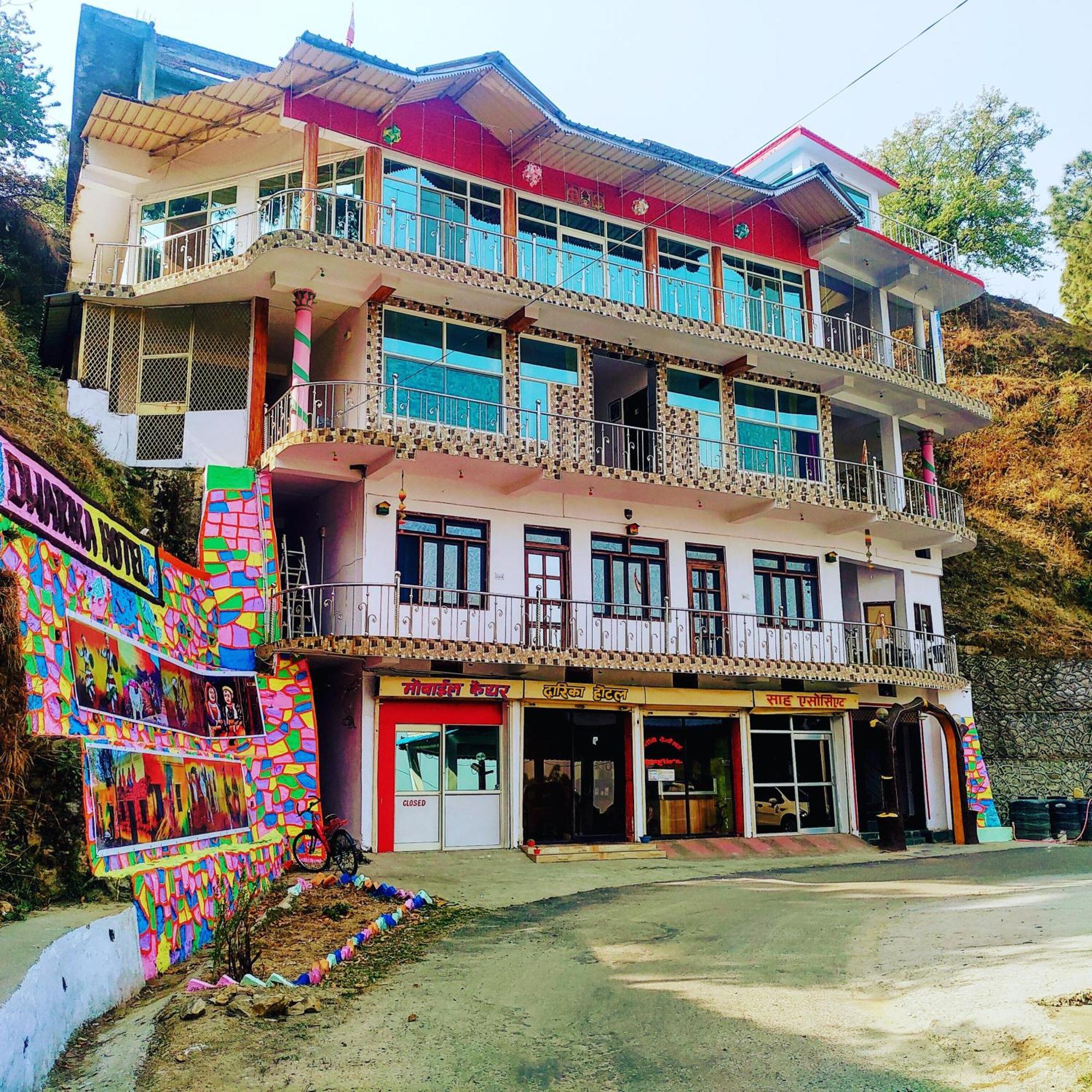 Dwarika Hotel Dwarahat Exterior photo